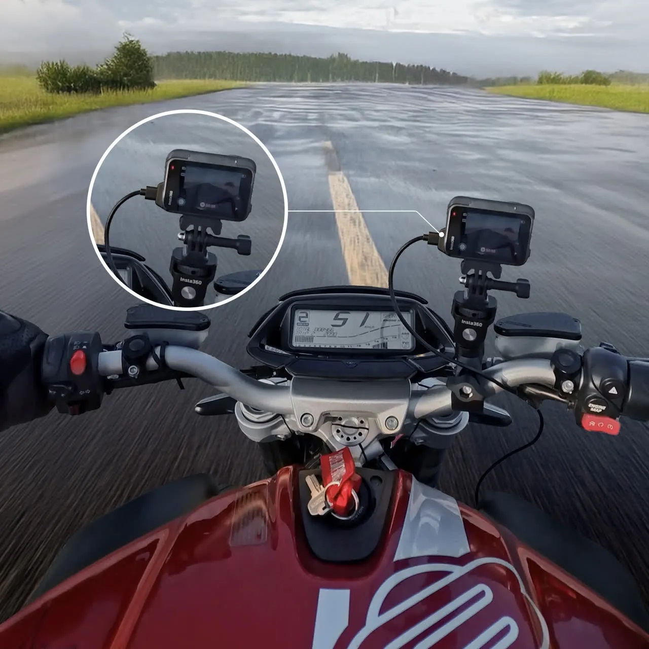 Insta360 All-Weather USB Charging Cover For Insta360 Ace Pro 2 / Insta360 Ace Pro ของแท้ - Image 2